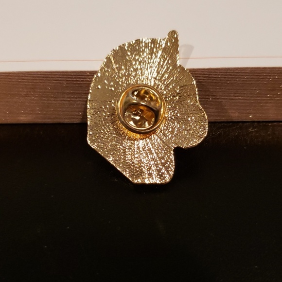 Unicorn enamel pin - Picture 2 of 3